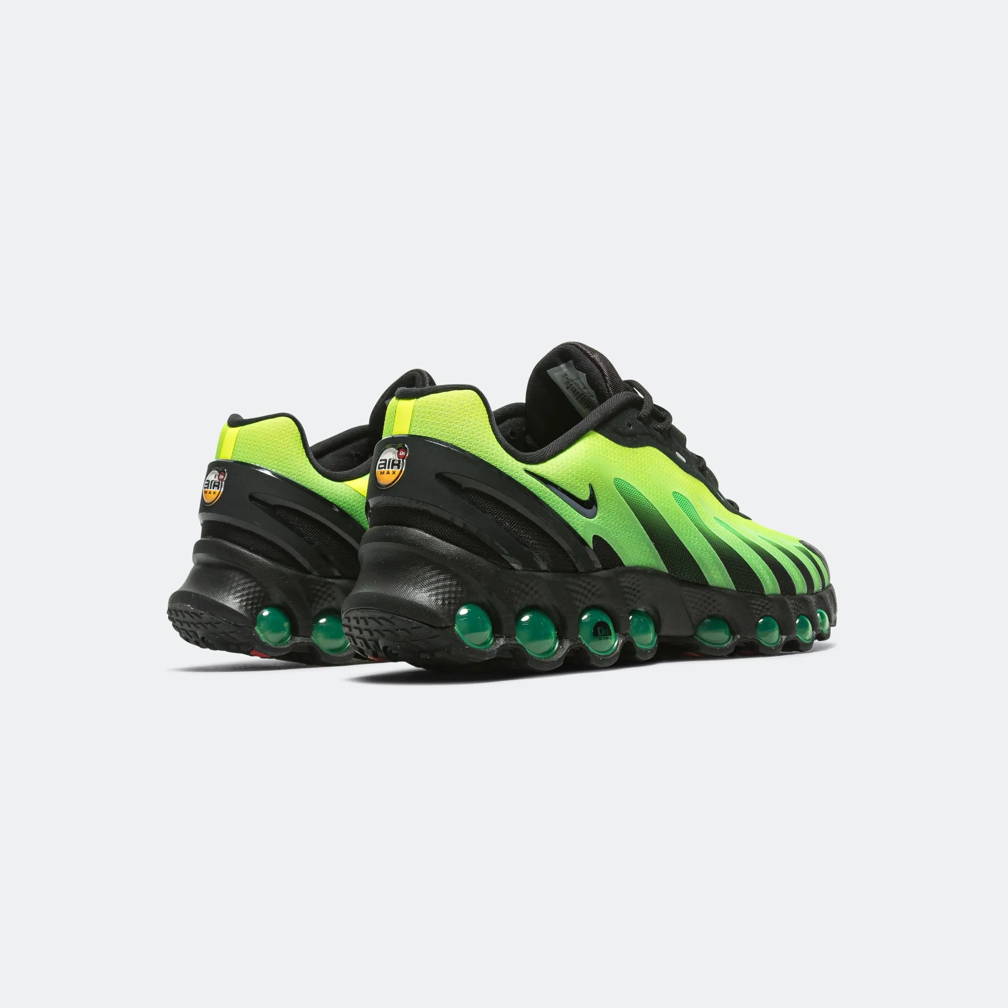 Air Max DN8 - Black/Green Strike-Volt