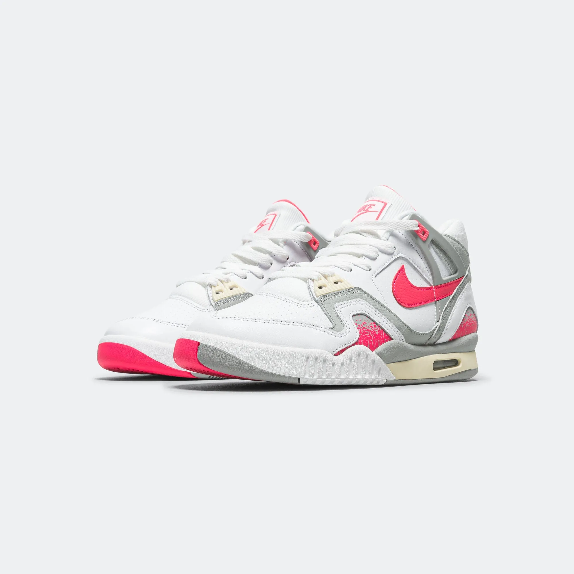 Air Tech Challenge II QS - White/Racer Pink-Lt Smoke Grey