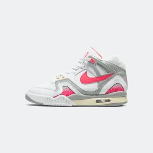 Air Tech Challenge II QS - White/Racer Pink-Lt Smoke Grey