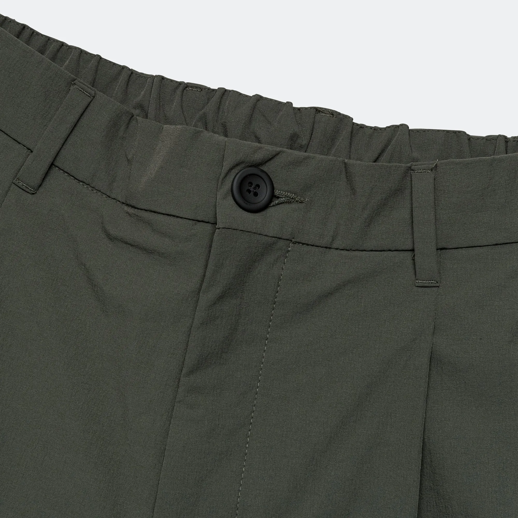 Benn Travel Light Shorts - Black Olive
