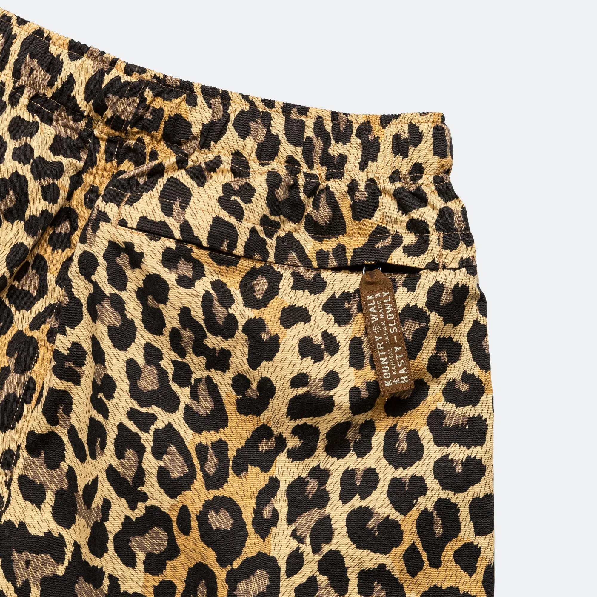 Combed Burberry Leopard EASY Short Pants