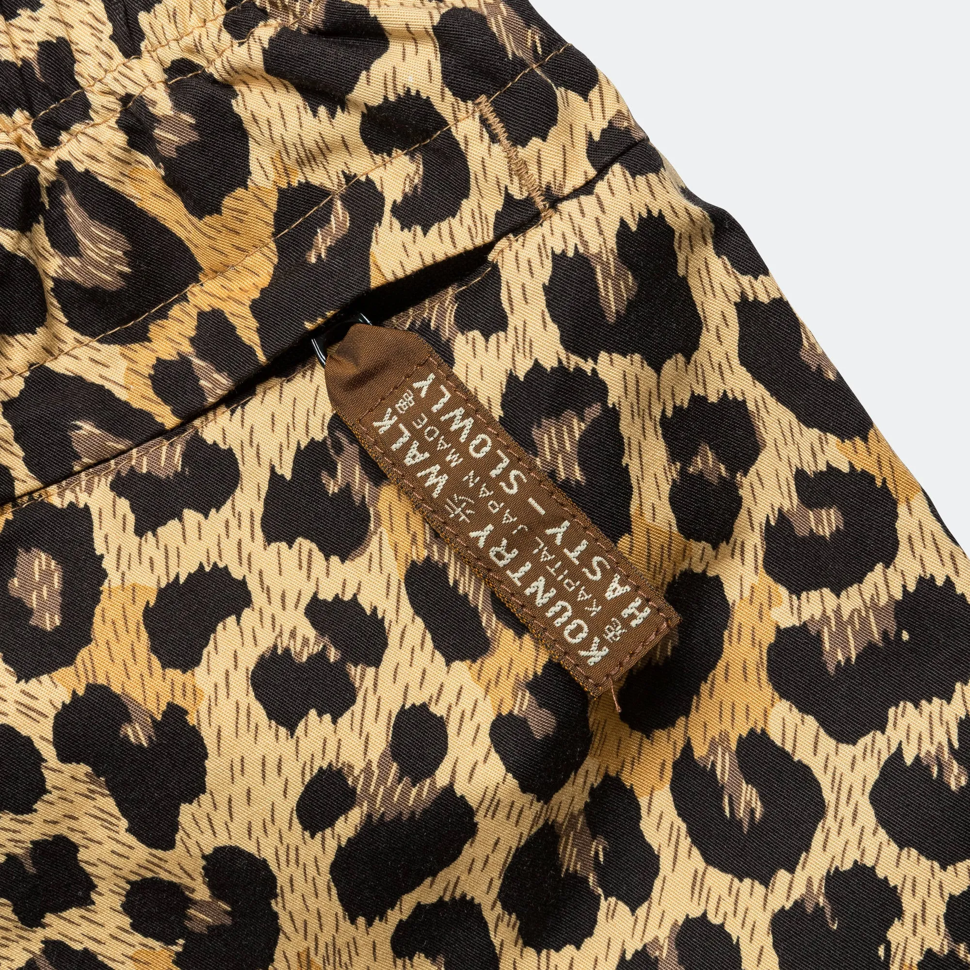 Combed Burberry Leopard EASY Short Pants