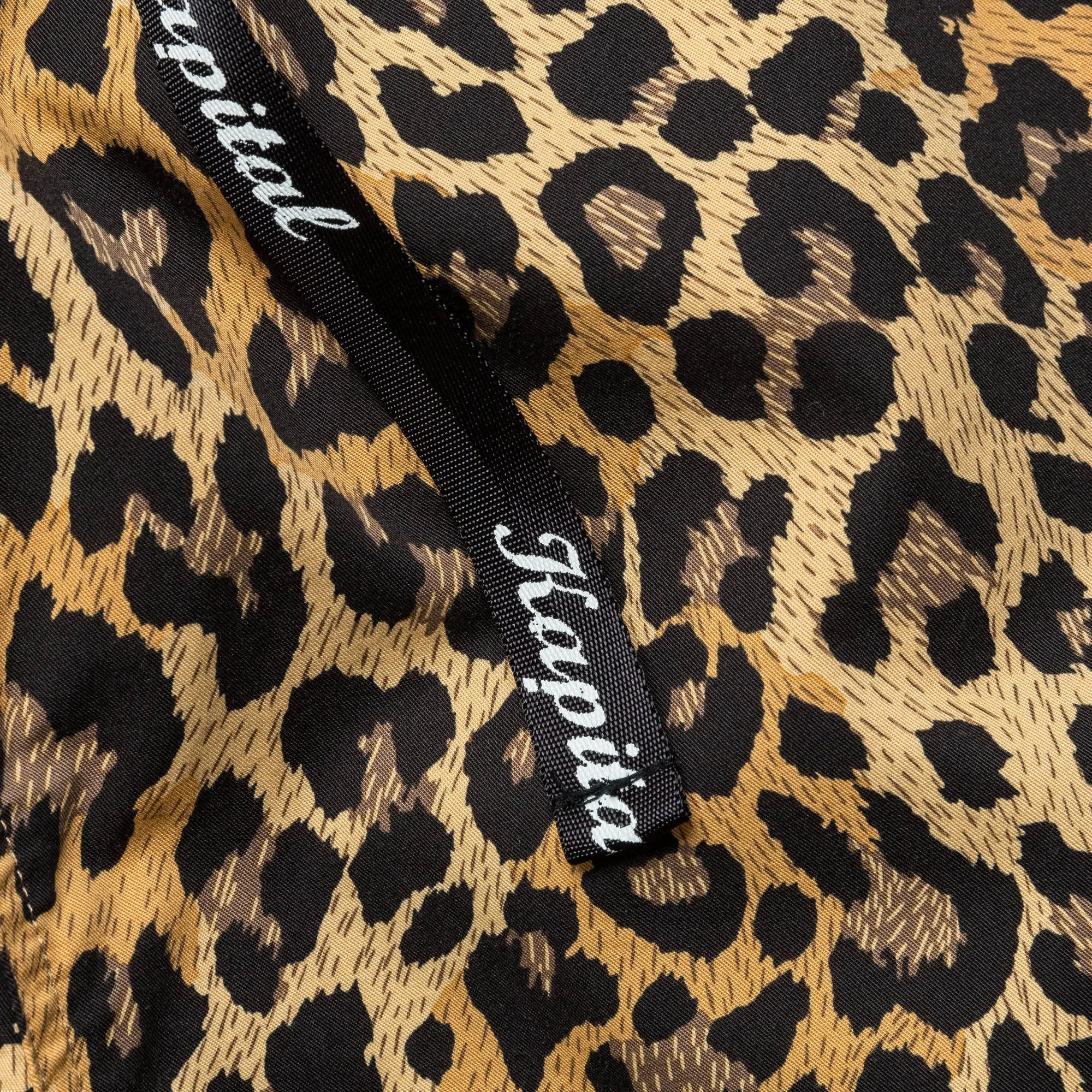 Combed Burberry Leopard EASY Short Pants