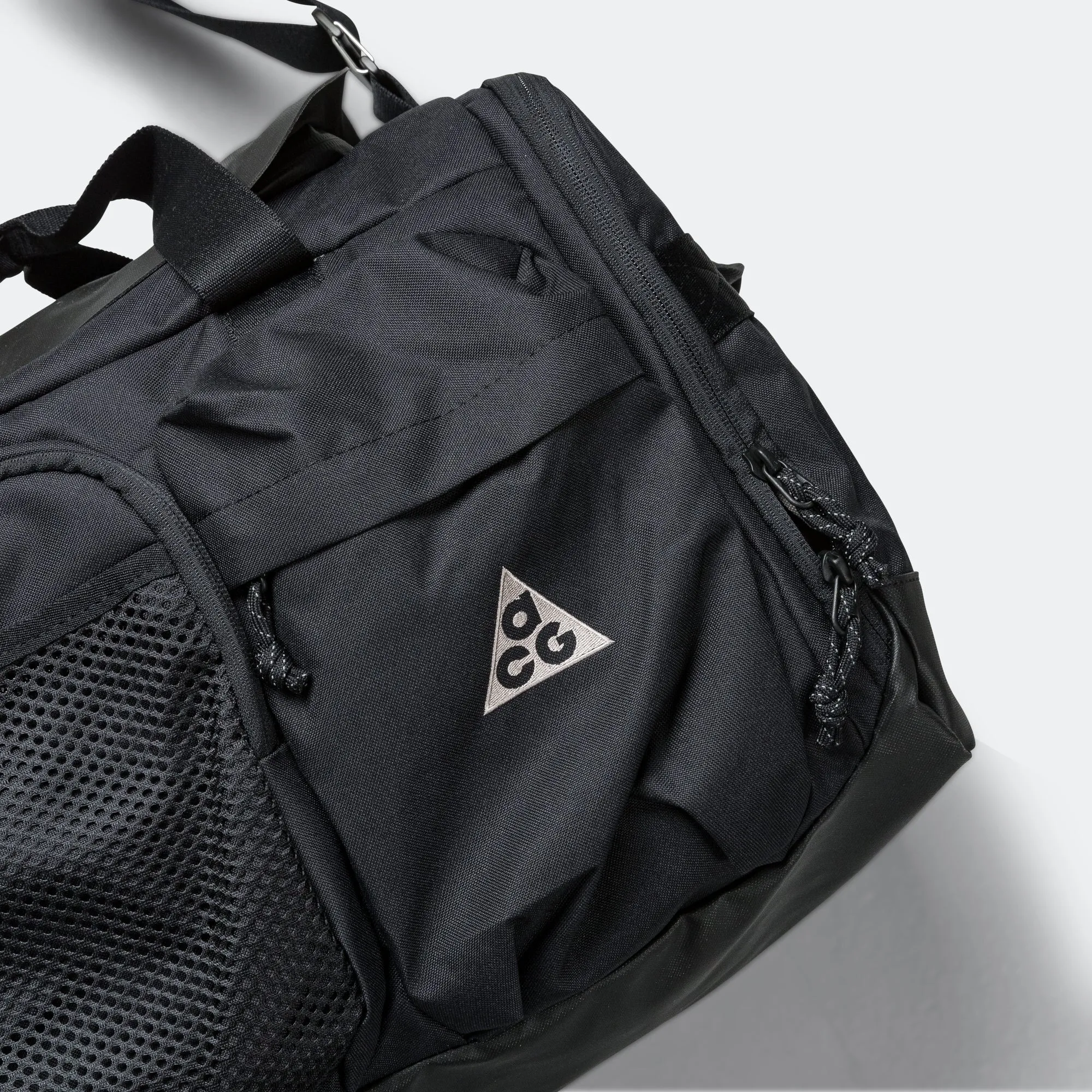 Daymax Duffel - Black/College Grey