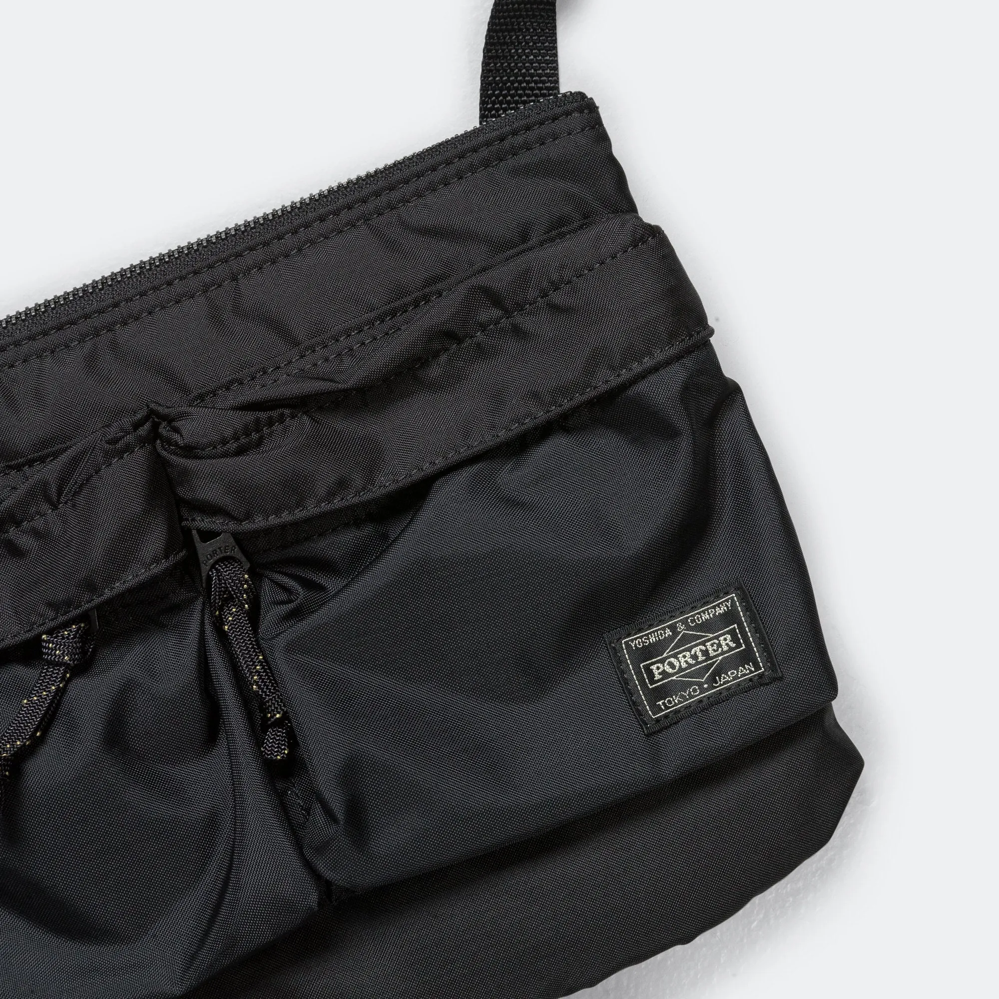 FORCE Shoulder Bag - Black