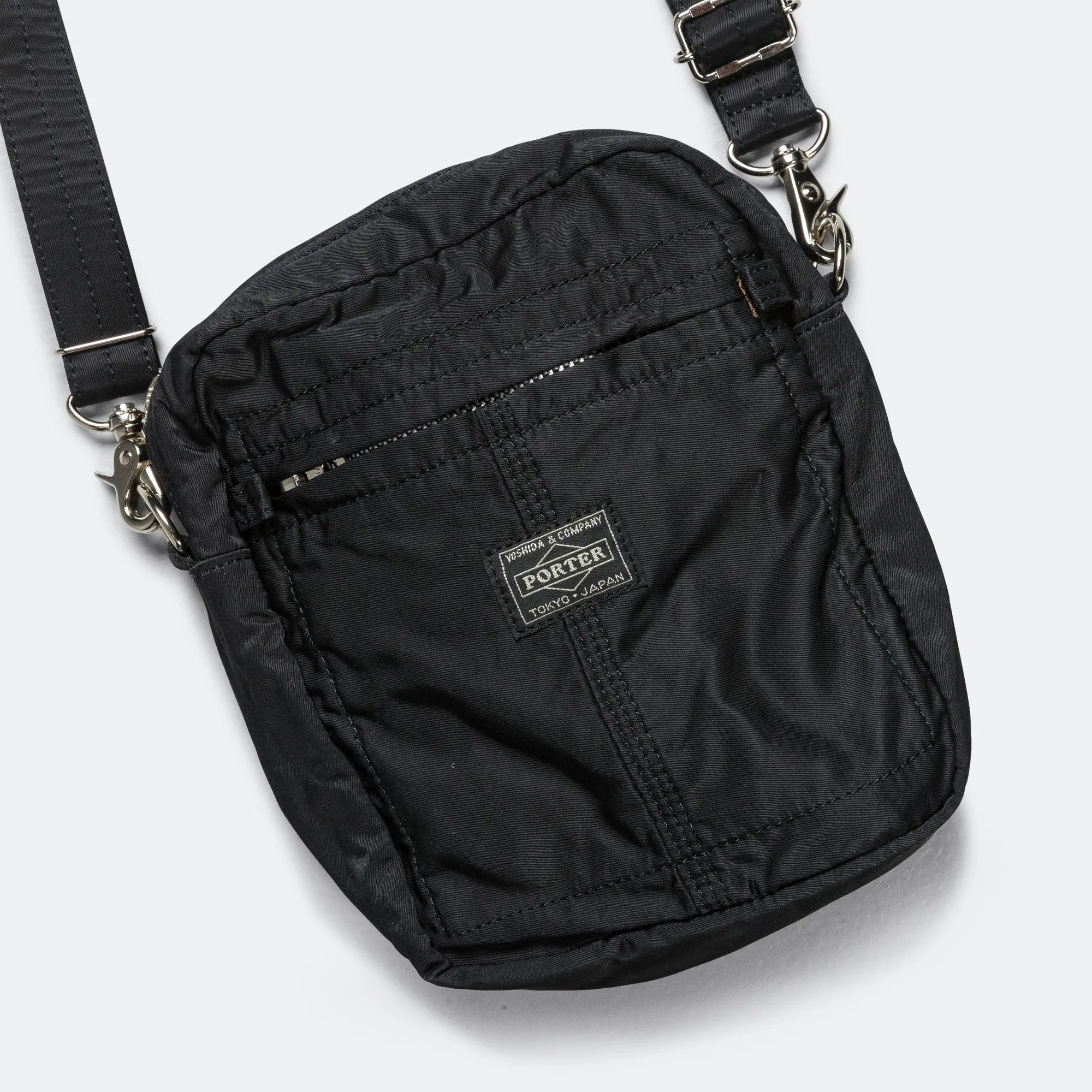 MILE VERTICAL Shoulder Bag - Black