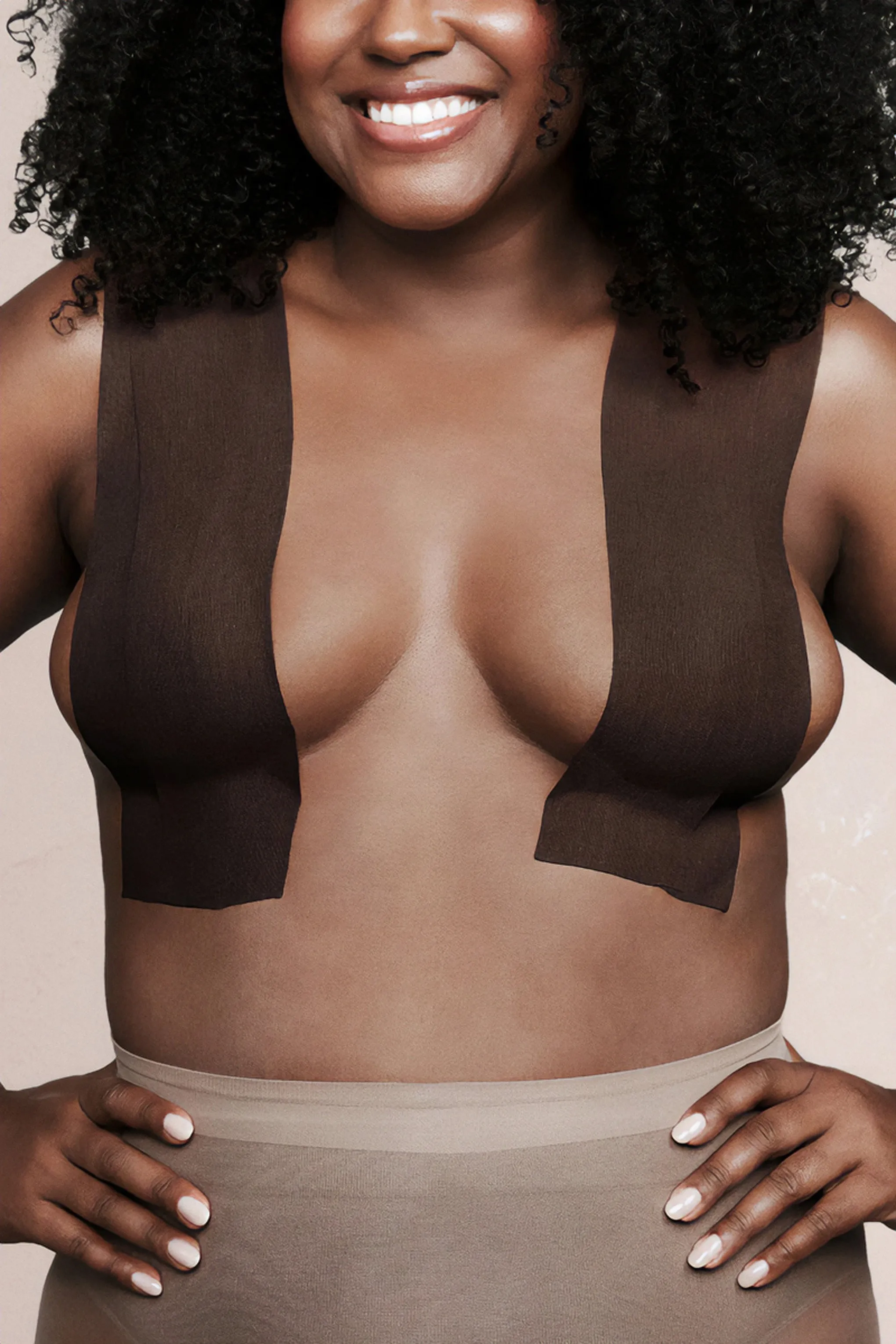 Weekender | NOOD Travel Shape Tape Breast Tape No 9 Club L London