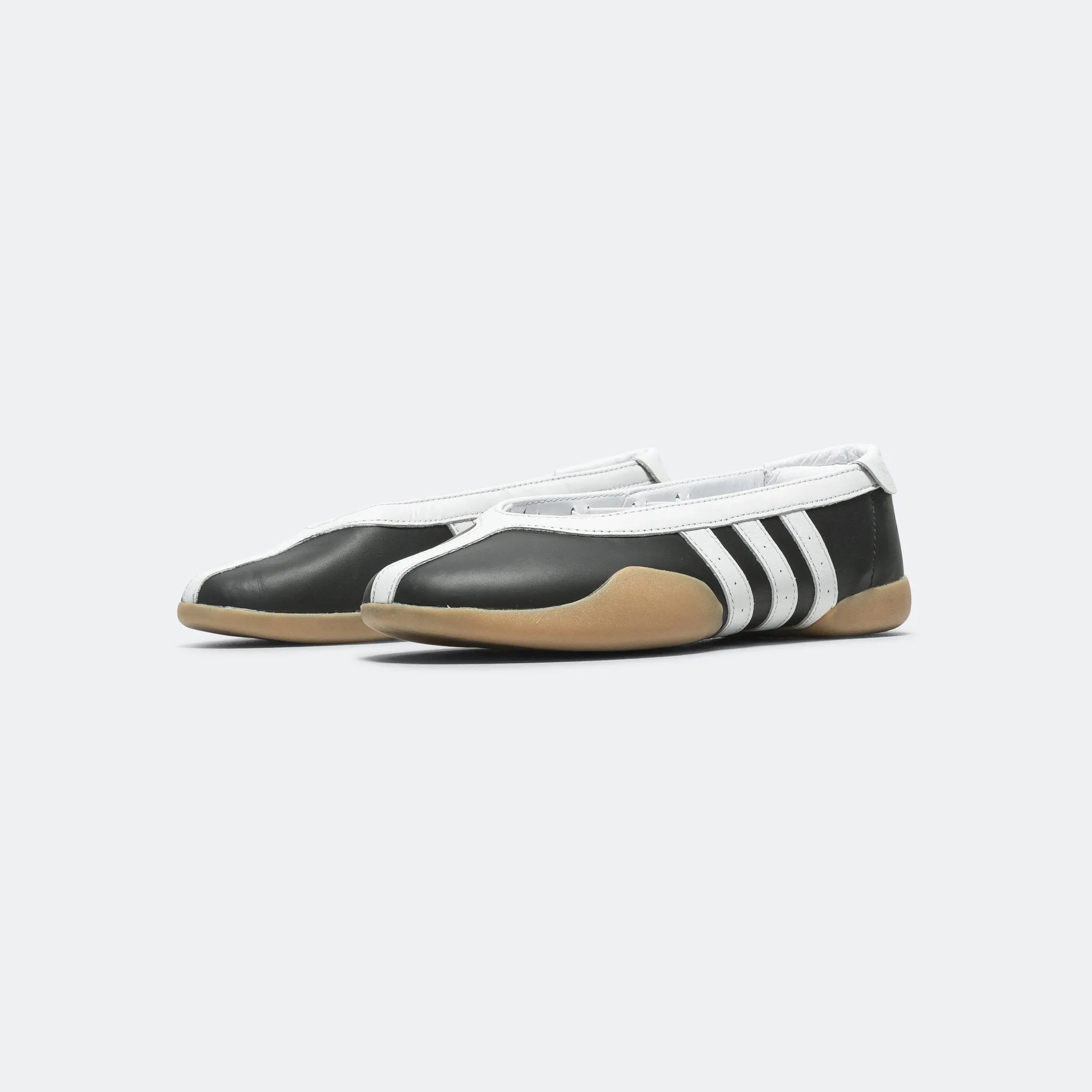 Womens Taekwondo Mei Ballet - Core Black/Footwear White-Gum