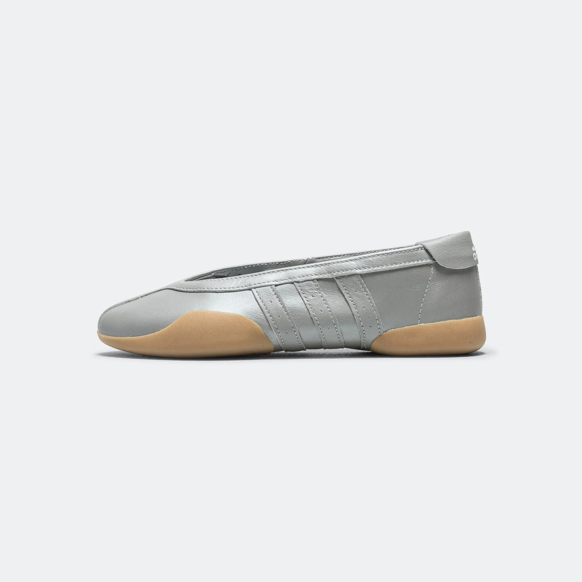 Womens Taekwondo Mei Ballet - Silver Metallic/Gum