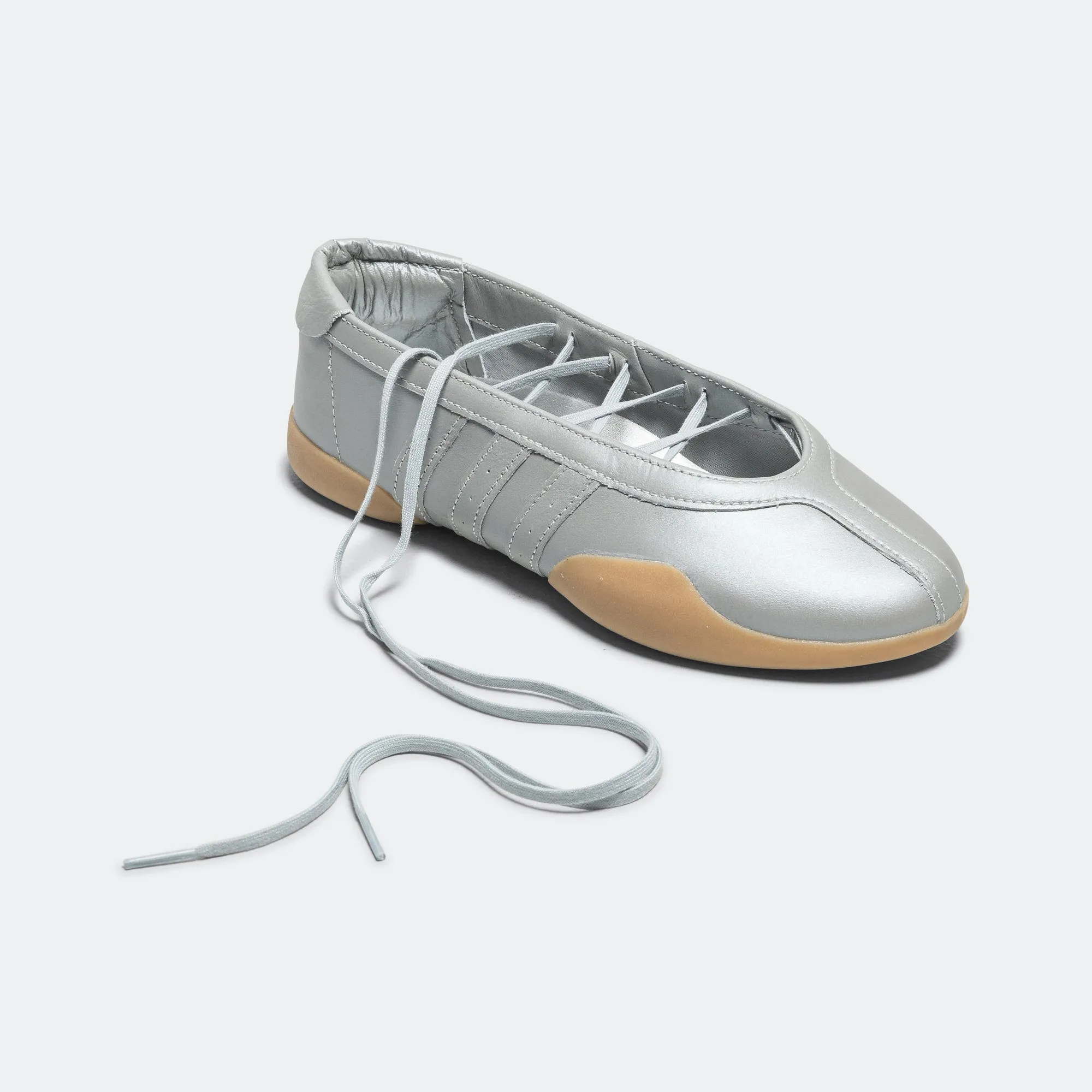 Womens Taekwondo Mei Ballet - Silver Metallic/Gum