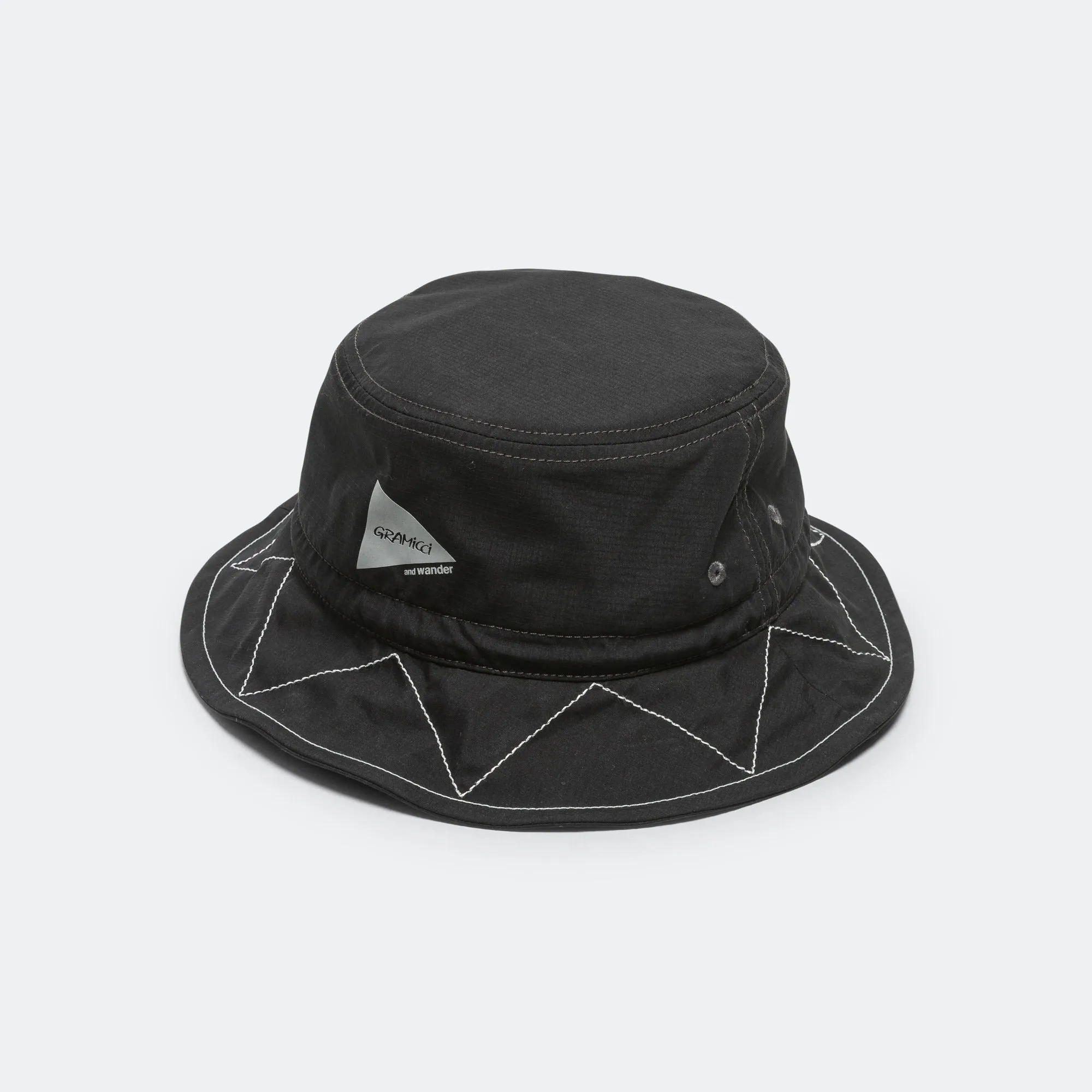 ZigZag Stitch Hat x and wander - Black